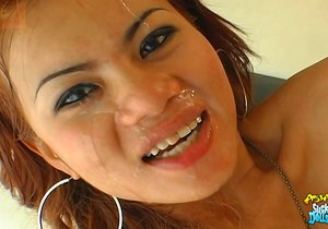 Asian Suck Dolls invites you to browse their free photos with Pun in boy-girl scene