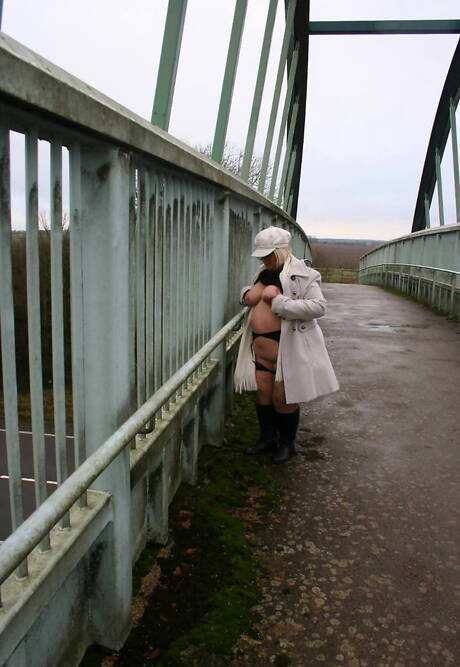 TAC Amateurs offers a free photo gallery with Lexie Cummings xxx gallery 266689